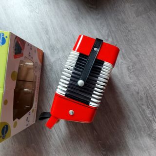 Acordeón Infantil ItsImagical Rojo