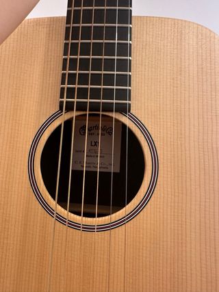 Guitarra Acústica Martin LX1 con Estuche