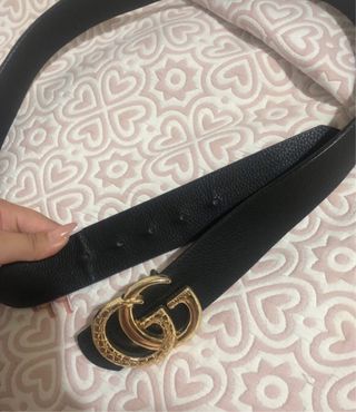 Cinturón Gucci GG Dorado y Negro