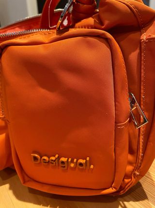 Bolso mediano de nylon Desigual nuevo!