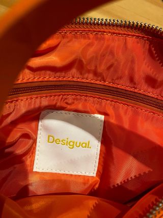 Bolso mediano de nylon Desigual nuevo!