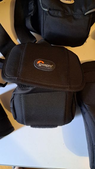 Fundas y Accesorios Fotografía Lowepro Nikon Tripo