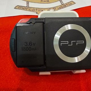 ER-STOCK-165 # CONSOLE SONY PSP-1004 PORTABLE C/AL