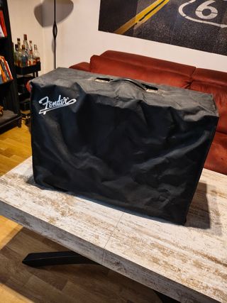 Fender Frontman 212 Amplificador Guitarra