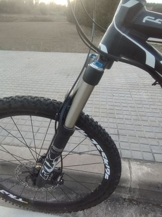 Bicicleta Mondraker