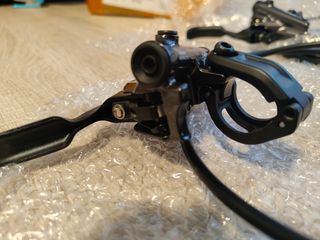 Frenos Shimano XT M8100 Nuevos