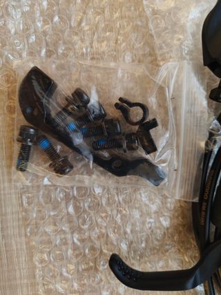 Frenos Shimano XT M8100 Nuevos