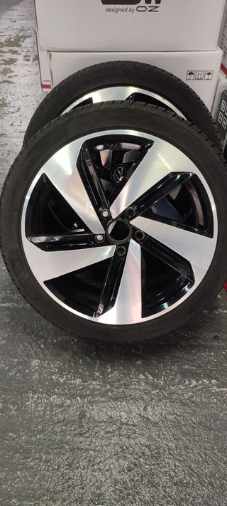 Llantas Golf GTI 7.5 Performance