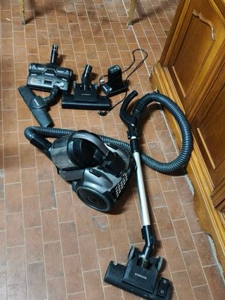 Aspirapolvere Samsung Force Cyclone