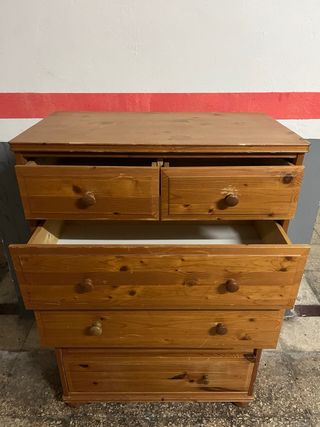 Cómoda y Cajonero de madera
