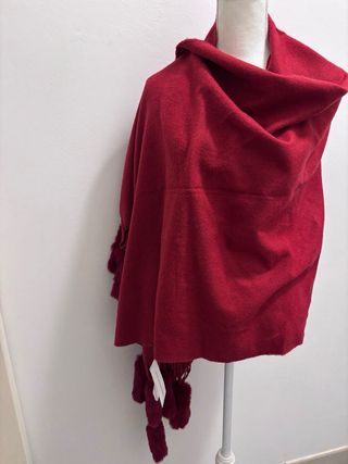Sciarpa donna rossa con pompon