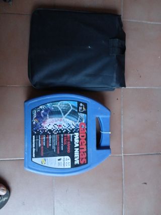 Cadenas para nieve y pala