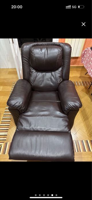 Sillón relax piel marrón con masaje