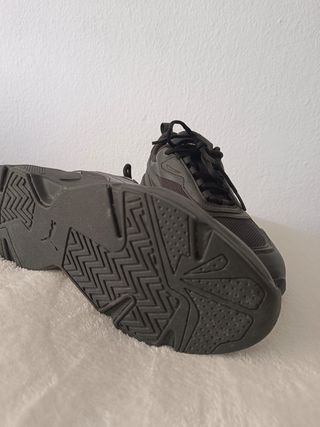 Deportivas Puma Mujer Negras