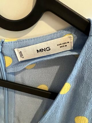 Mono corto Mango lunares azul y amarillo Talla M