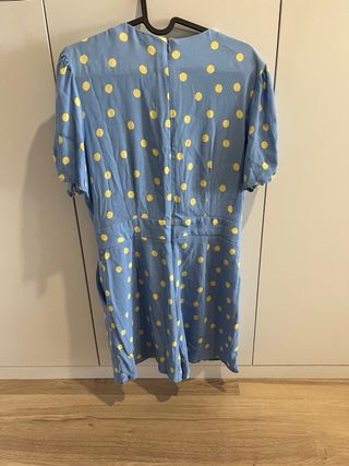 Mono corto Mango lunares azul y amarillo Talla M
