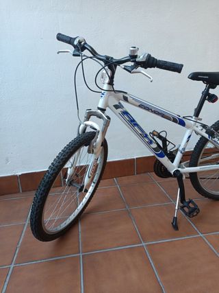 Bicicleta Conor AFX 3.6