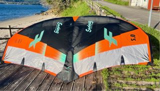 Vela Wingfoil F-ONE 5 swing.