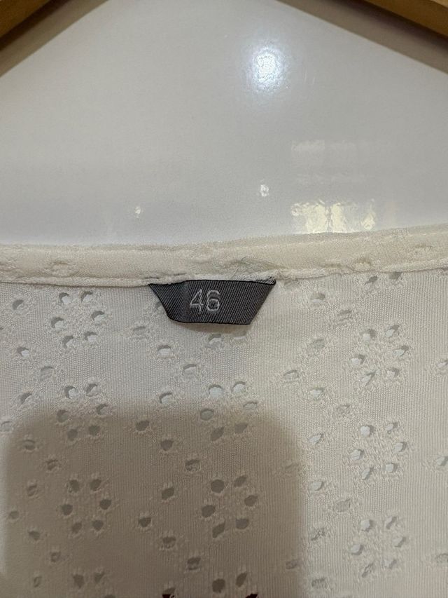 Camiseta blanca bordada mujer talla XL