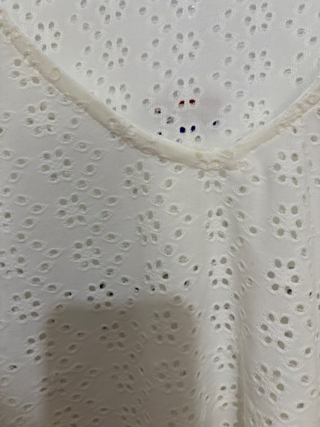 Camiseta blanca bordada mujer talla XL