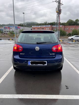 Volkswagen Golf 2005