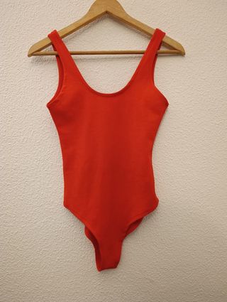 Body rojo