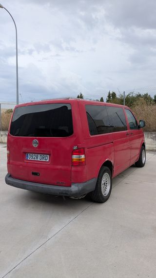 Volkswagen Transporter T5 2005