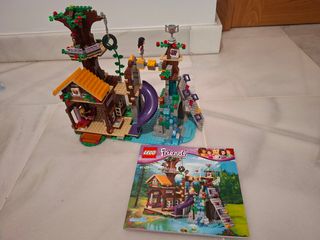 Lego Friends Campamento Aventura: casa del árbol.