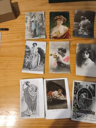 Lote de  Postales Antiguas de Mujeres