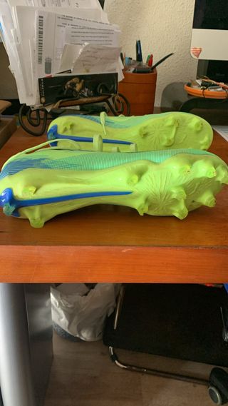 Botas de fútbol Puma nº 42