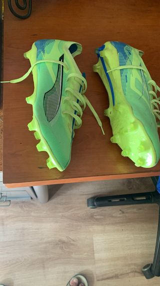 Botas de fútbol Puma nº 42