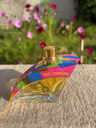 Bottiglie di profumo e miniature per collezionisti