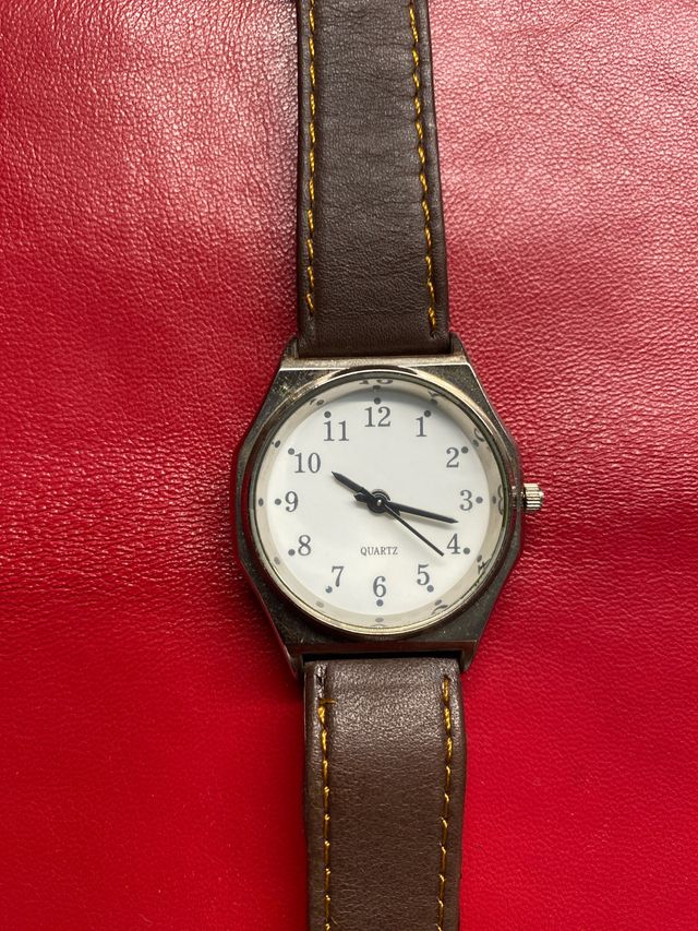 Orologio da polso al quarzo marrone