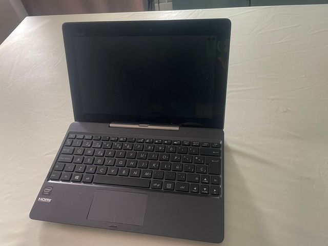 Asus Transformer T1001A-DK066H Gris