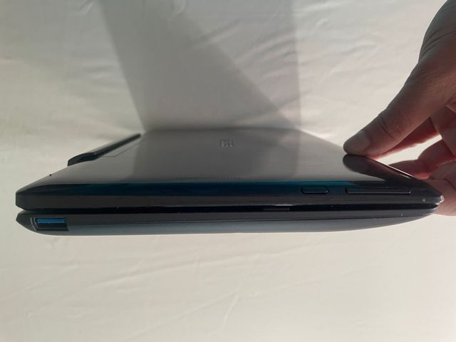 Asus Transformer T1001A-DK066H Gris