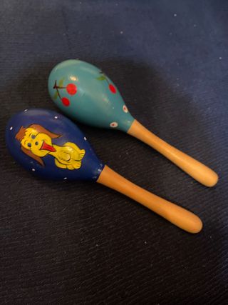Maracas de madera pintadas a mano