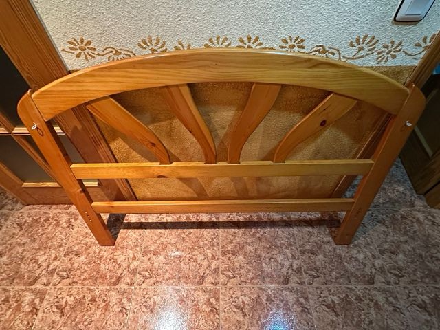 Cabecero de cama de madera 1,35