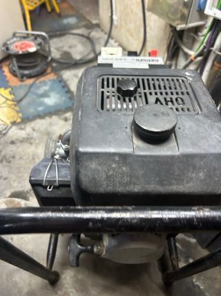 Generador de luz y soldador eléctrico
