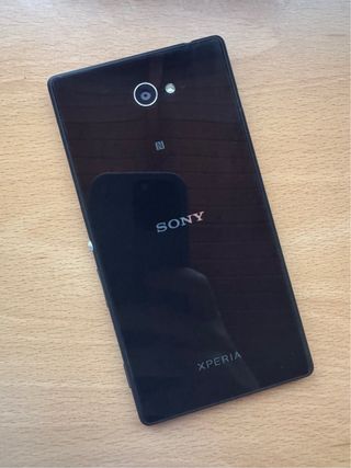 Smartphone Sony Xperia M2 D2303 con cargador