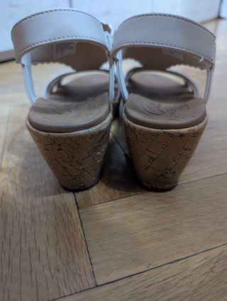 Sandalias Skechers Talla 39 Blancas de cuña