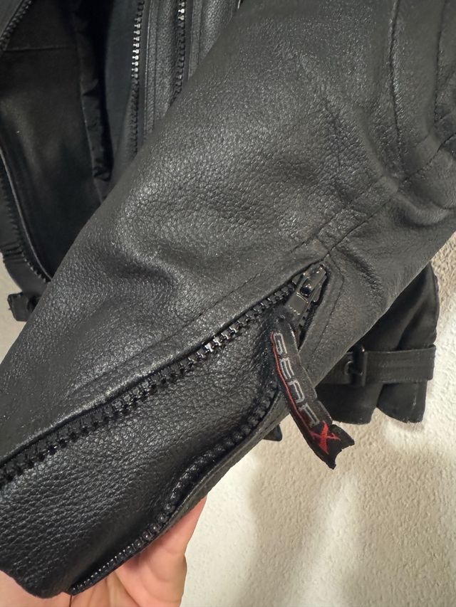 Chaqueta Biker Cuero Negra