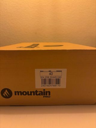 Botas de Montaña Mountain Pro T40 Nuevas