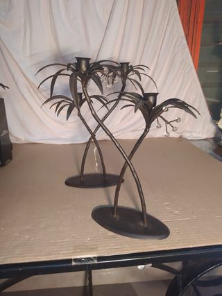 Juego de Candelabros Estilo Palmera