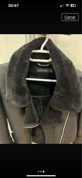 Chaquetón polipiel forrado pelo Zara negro