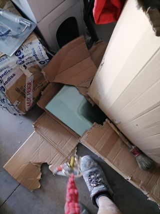 Lámparas LED empotrables y muebles de baño