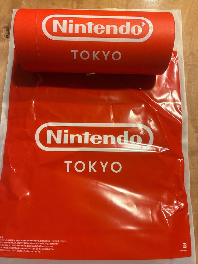 Camiseta Nintendo TOKYO Roja