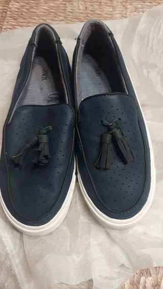 Zapatos Zara niño azul