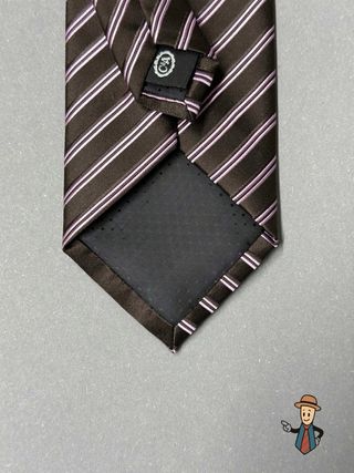 Corbata de seda con rayas