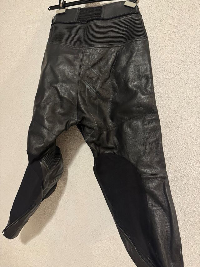 Pantalones de cuero RST negros para moto