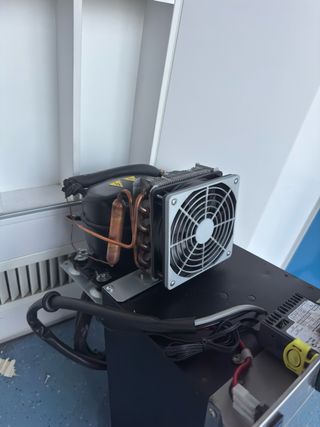 Nevera 12W